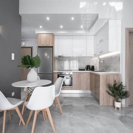Soleggiato Minimal Apartment سالونيك المظهر الخارجي الصورة