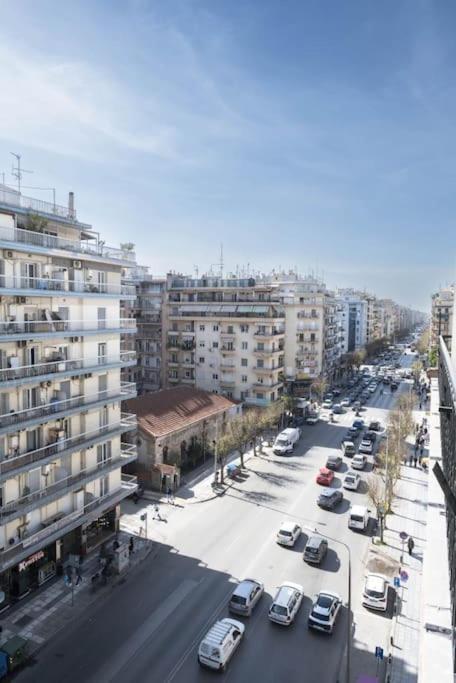 Soleggiato Minimal Apartment سالونيك المظهر الخارجي الصورة